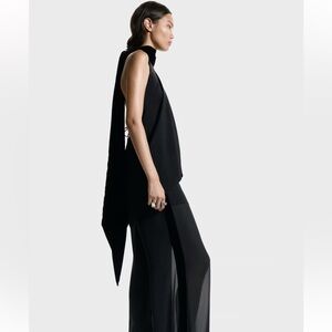 H&M | Scarf Collar Halterneck Top